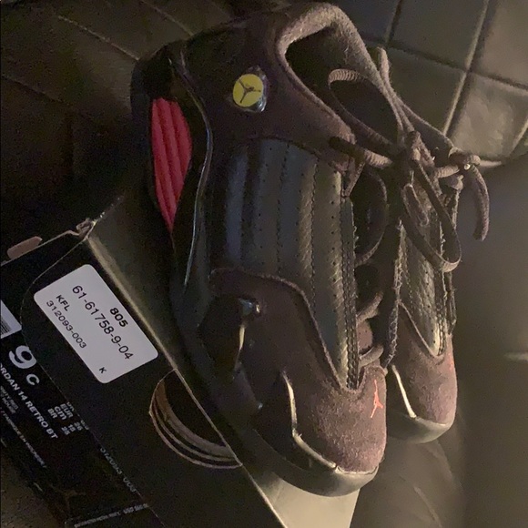 Jordan 14 retro BT red and black - Picture 3 of 3